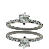 Anillo de Oro 14K Con 0.50CT de Diamantes