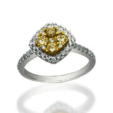 Anillo de Oro 14K Con 0.65 CT de Diamantes